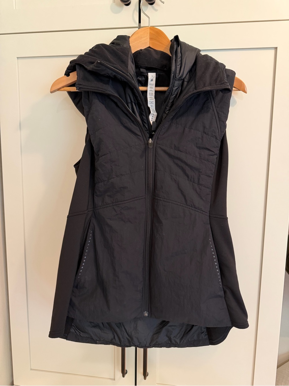 Lululemon Another Mile Vest- Black - Size 12